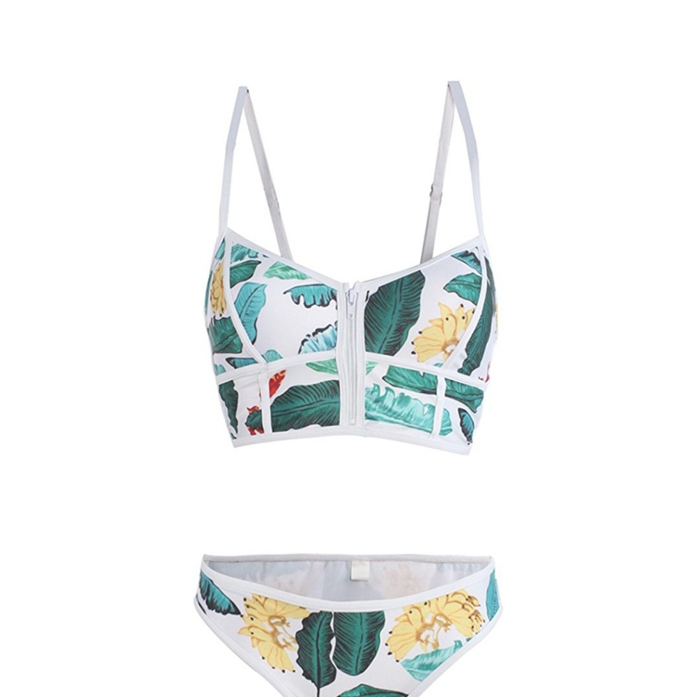 Tropical Palm Print Paneled Bikini - Picture 4 of 8